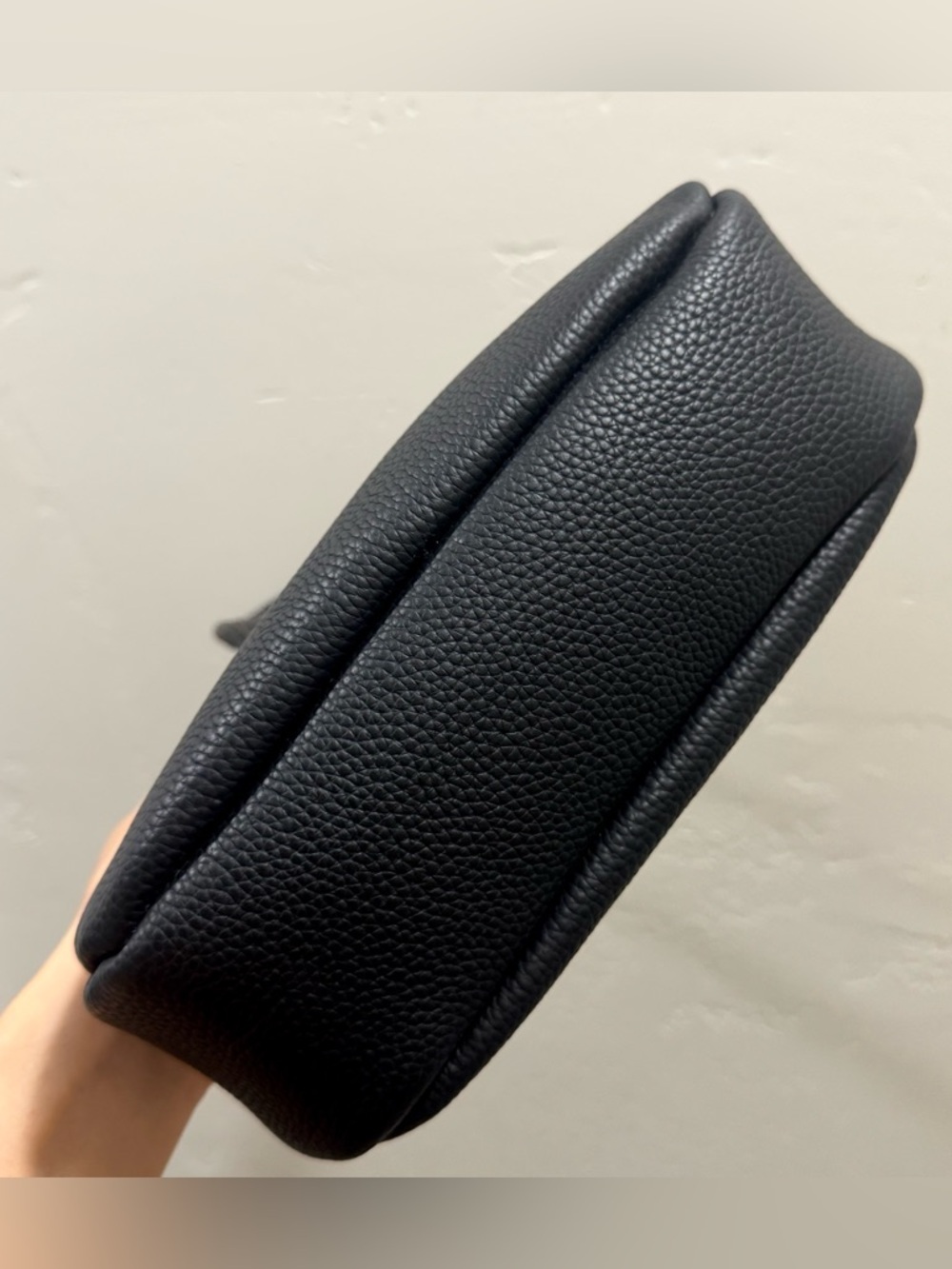 Unique Togo Cowhide Leather Handmade Vintage Kisslock Purse, Multi Use Style - Picture 13 of 16